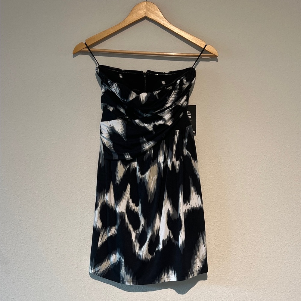 NWT Express Black and White Strapless Dress Size XS